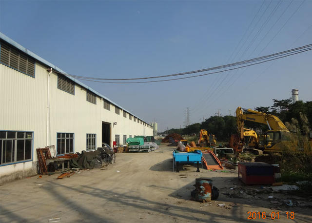 挖機(jī)改臂廠家.jpg